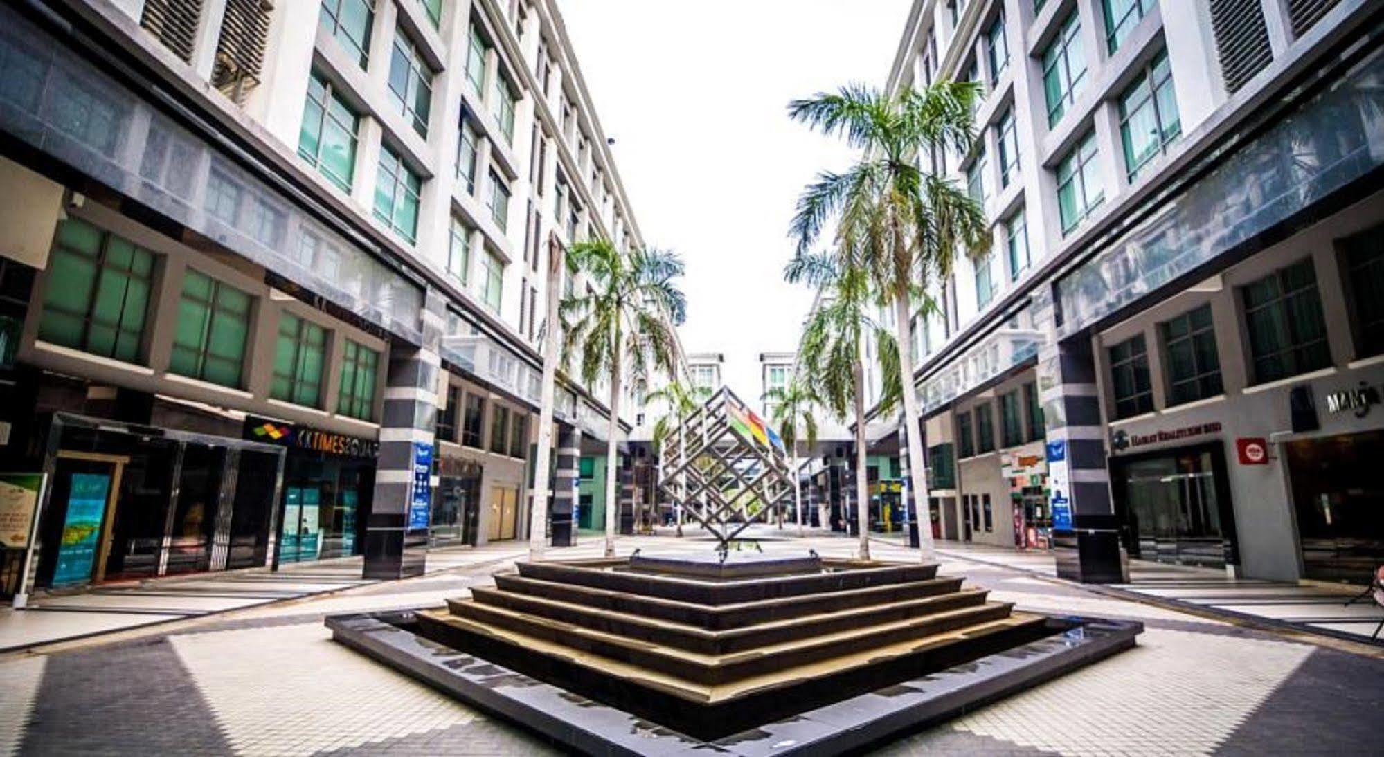 Kk Times Square Hotel Kota Kinabalu Exterior photo